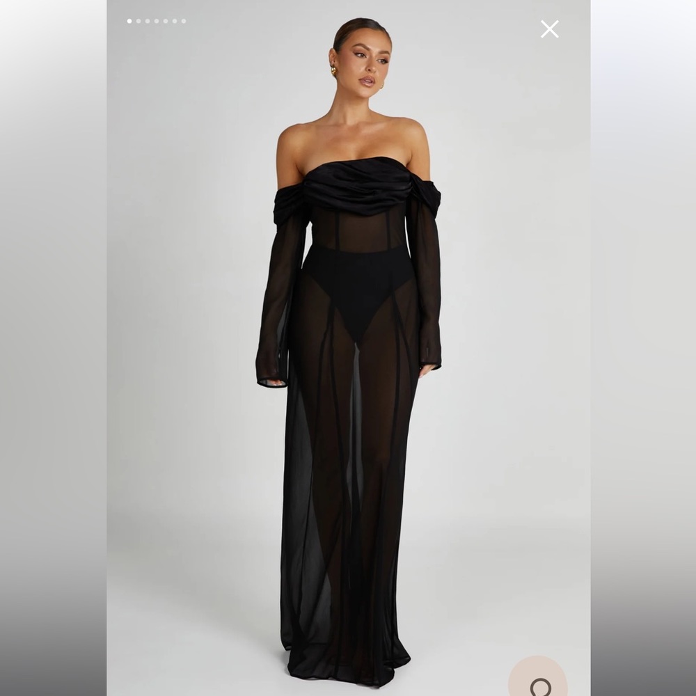 LAST CHANCE 💥MESHKI IVANNA BLACK MAXI DRESS